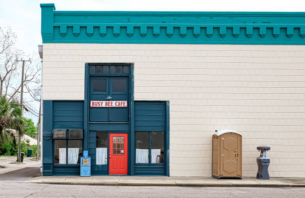 Best Best portable toilet rental  in Lexington, MO