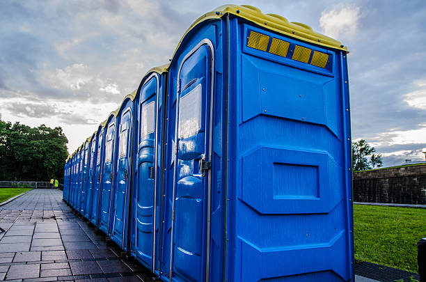 Best Portable restroom trailer rental  in Lexington, MO